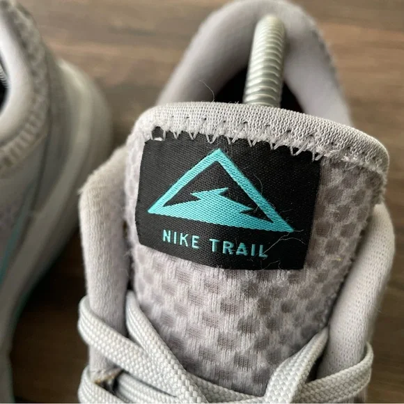 Nike Juniper Trail Women's Size 10 Trail Hiking Outdoor Running Shoes DC1870-001 - Picture 4 of 15